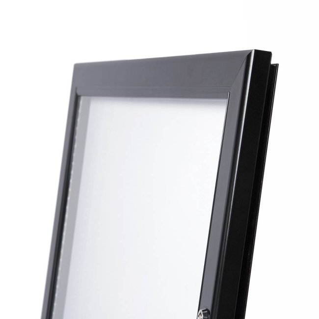 Menüüalus 4 x A4 LED