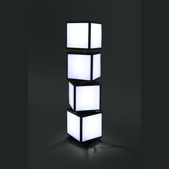 Valgusstend Spin 4 Cubes